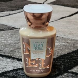 BATH & BODY WORKS VANILLA BEAN NOEL BODY LOTION